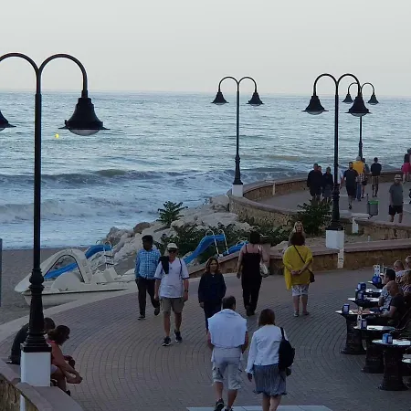 דירה Lujoso Estudio Frontal Al Mar *