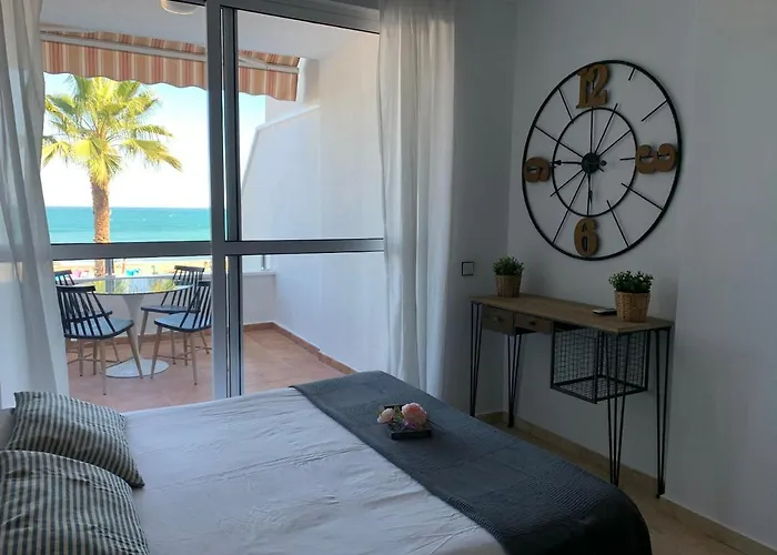 Lujoso Estudio Frontal Al Mar Apartament *