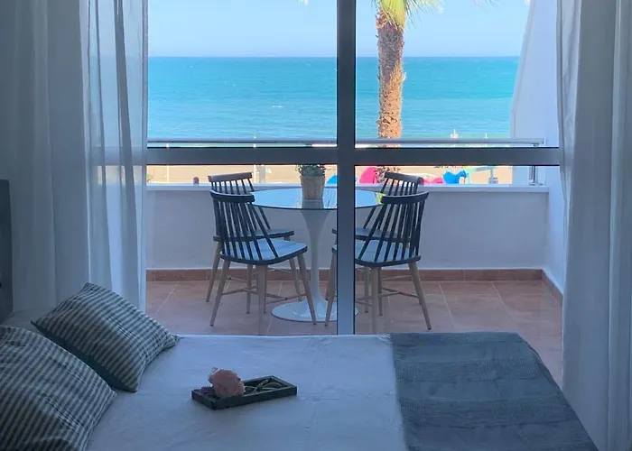 Lujoso Estudio Frontal Al Mar Apartment *